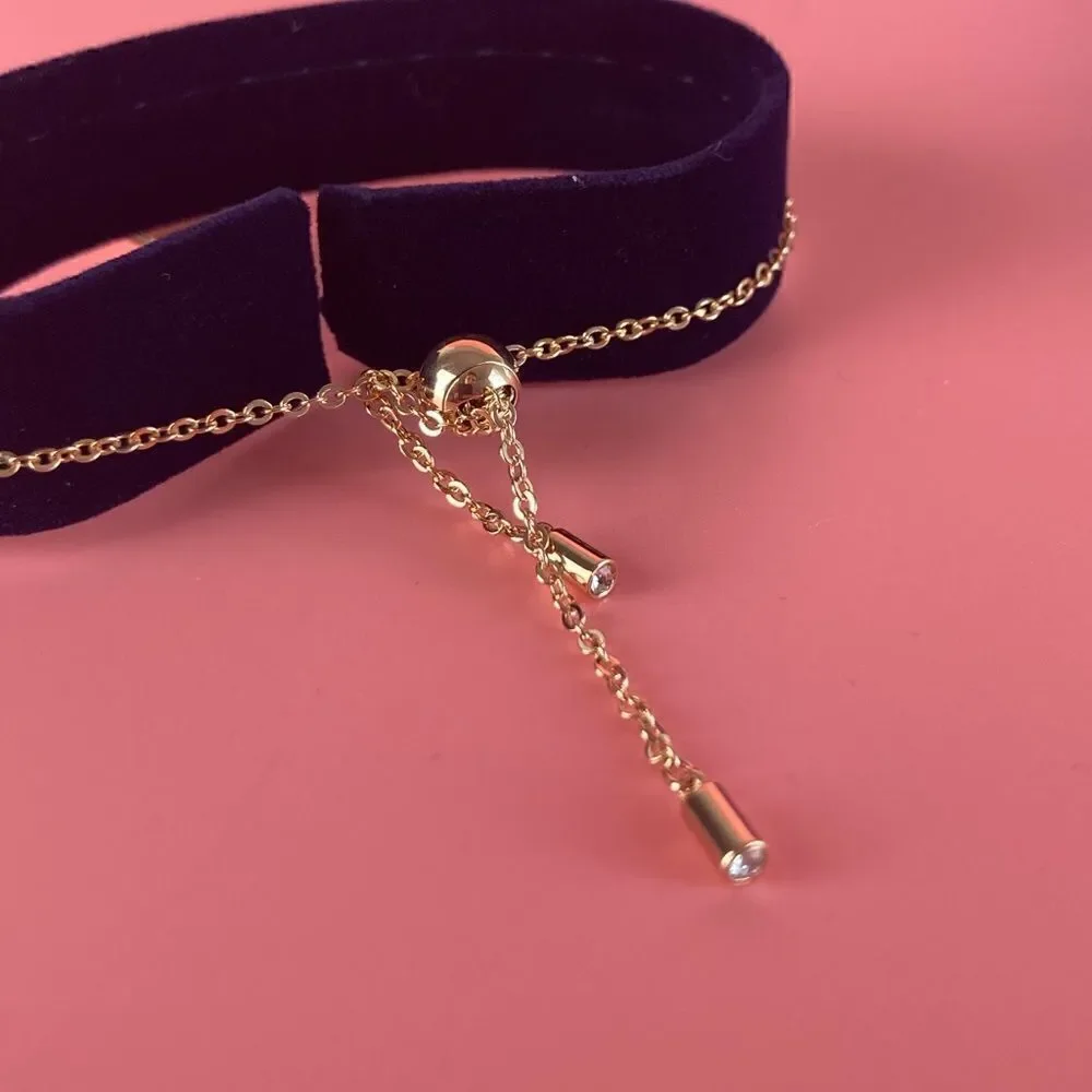 Swarovski Signum bracelet
Swan, White, Rose gold-tone plated - Picture 5 of 6